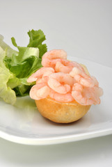 some fresh organic prawns with mayonnaise and salad
