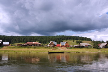 village on the banks of the river Chusovaya, Perm Region