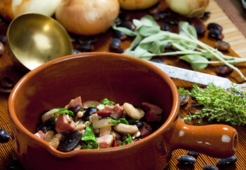 mixture of beans with smoked meat