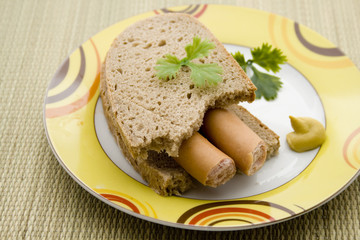 Bockwurst auf Brot