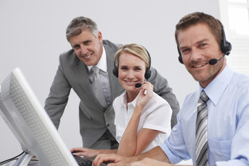 Sales agents with supervisor