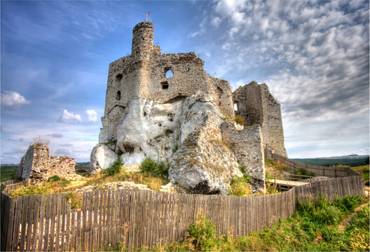 Mirów Castle