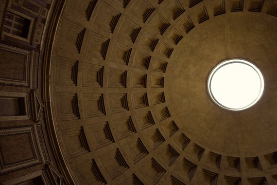 c&uacute;pula del pante&oacute;n de Agripa
