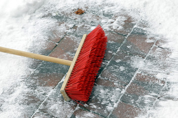 Schneefegen im Winter