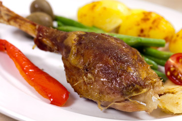 Gänsebraten mit Paprika,Bratkartoffeln,Grünen Bohnen
