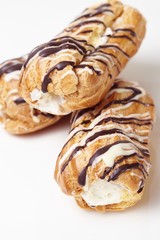Chocolate eclair