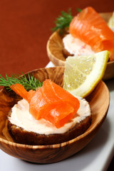 Canapes mit Lachs