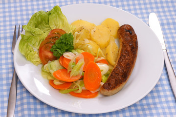 Bratwurst mit Senf