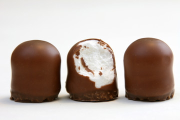 Schaumküsse angebissen