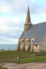 Fototapeta na wymiar Kaplica nad oceanem