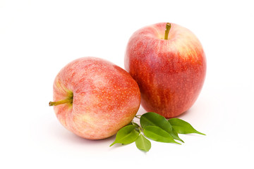 red apples