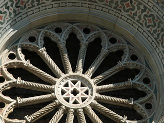 Florence - Reachness of details on the facade Duomo