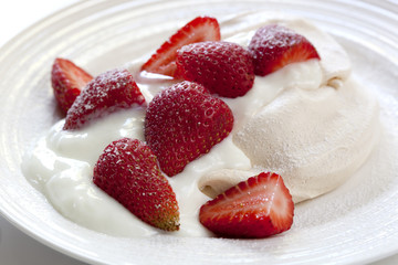 Strawberry Meringue