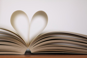 Herz im Buch