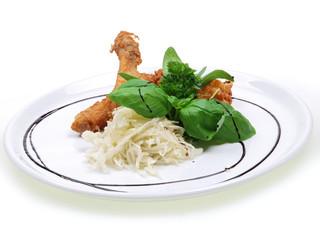 fleisch mit weißkohl salat