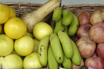 POMELOS, CALABAZA, PLÁTANOS Y GRANADAS  01