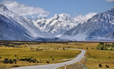 Rolgordijnen Route du Mont Cook - New Zealand © Delphotostock