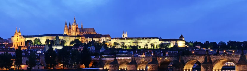 Zelfklevend Fotobehang Prague Castle...highly detailed © Ian O'Hanlon