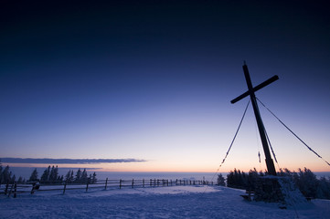 blaue Stunde in den Alpen