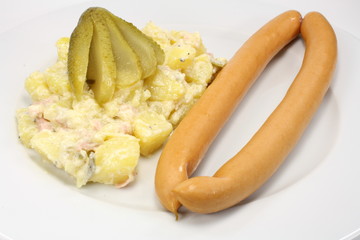 Kartoffelsalat mit Würstchen