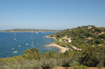 Fototapeta na wymiar St Tropez bay from hilltop