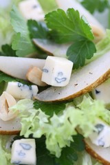 salad with pears, blue mold cheese and parsley