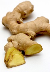 Whole and sliced ginger root