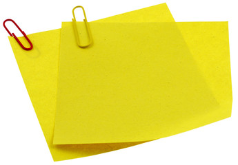 mémos jaunes trombones fond blanc