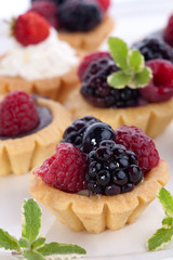 Fruit petite cakes