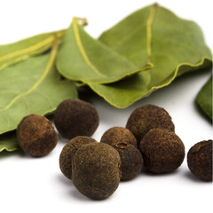 bay leafs and black pepper
