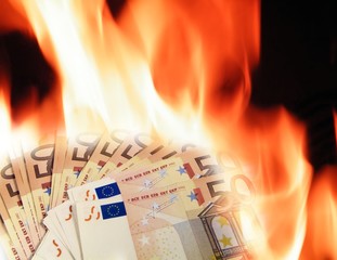 Banknotes fire