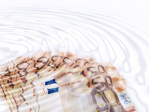 Banknotes-Water
