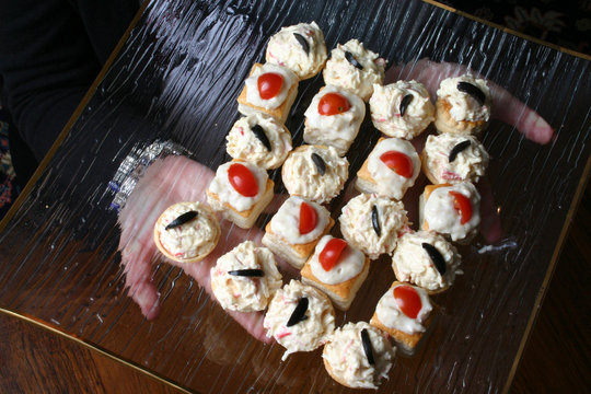 canapes