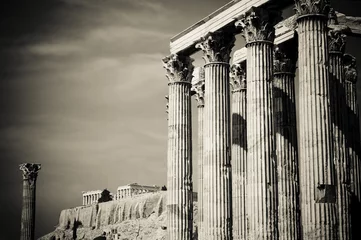 Poster Im Rahmen Tempel des Olympischen Zeus und Akropolis, Athen © javarman