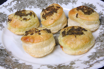 pesto pastry puffs