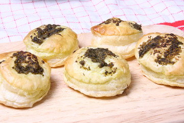 pesto pastry puffs