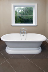 luxury tub