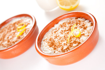 tasty cinnamon rice pudding dessert