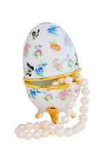 Egg shaped casket with a pearl necklace