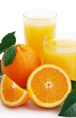 Orange with orange juice and the cut slices