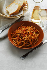 Pici al ragù - Primi piatti della Toscana