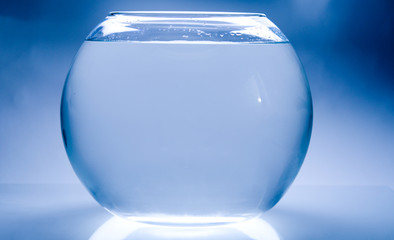 Wasser. Water. Acqua. Вода.水. H2O. Aquarium