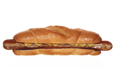 Bratwurst im Baguettebrötchen mit Senf