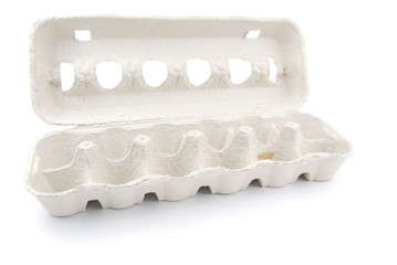 Empty 12 eggs box on white - 20012601