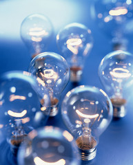 Glühbirnen klare leuchtend