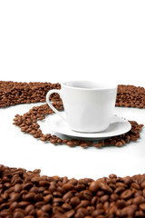 Cup with coffee, costing on coffee grain