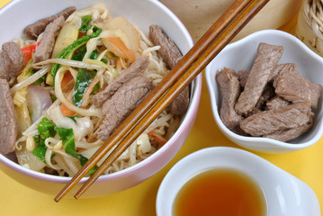 oriental style noode with organic beef