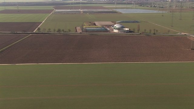 Luftaufnahme Biogasanlage + Landwirtschaft