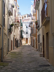 Plakat Characteristic alley of Conversano. Apulia.