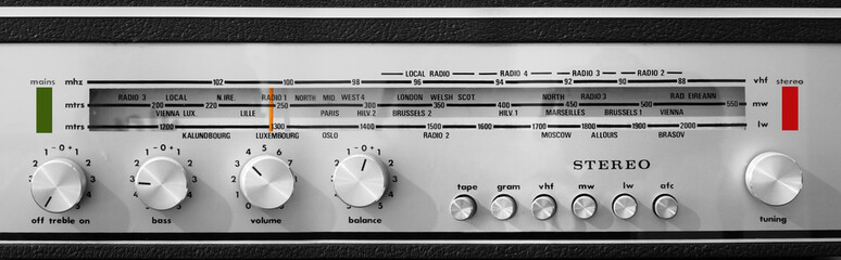 Radio Tuner Vintage